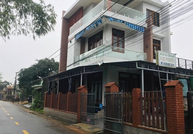 Vào tiệm cầm đồ đâm bé gái 10 tuổi để cướp dây chuyền vàng