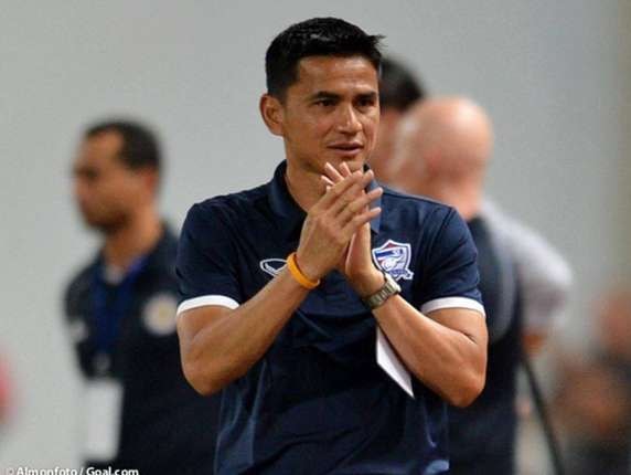 CĐV kêu gọi Kiatisuk trở lại đội tuyển Thái Lan