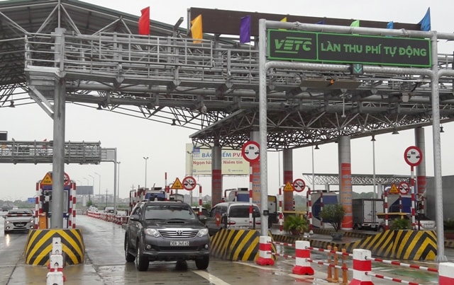 Thu phí tự động không dừng các trạm BOT trong năm 2019