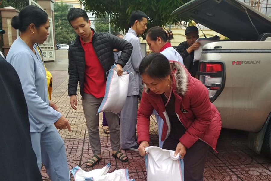 Chùa Cổ Am tổ chức Chương trình Xuân yêu thương cho người nghèo 