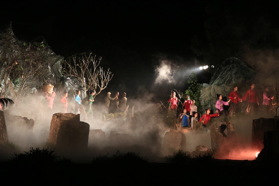 Xúc động Chương trình nghệ thuật “Những hồi ức linh thiêng”