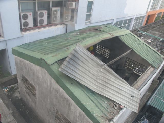 Nổ ở trạm biến áp, người dân chung cư lo lắng