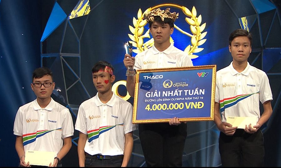 Nam sinh xứ Nghệ giành điểm tuyệt đối Khởi động Olympia