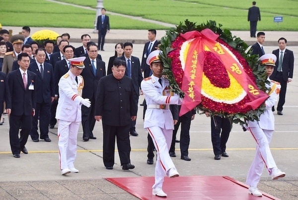 Toàn cảnh lễ viếng Chủ tịch Hồ Chí Minh của Chủ tịch Kim Jong-un