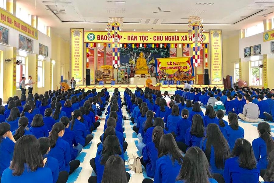 Trụ trì chùa Gám trao đổi về tình thương và lòng biết ơn