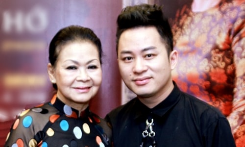 Khánh Ly: 'Tôi rớm nước mắt khi nghe Tùng Dương hát'