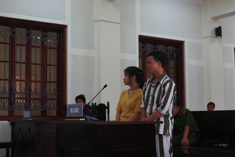 Cặp đôi lừa hàng trăm triệu bằng chiêu chạy việc, du học 