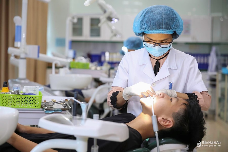 Người lan tỏa nụ cười cho trẻ thơ