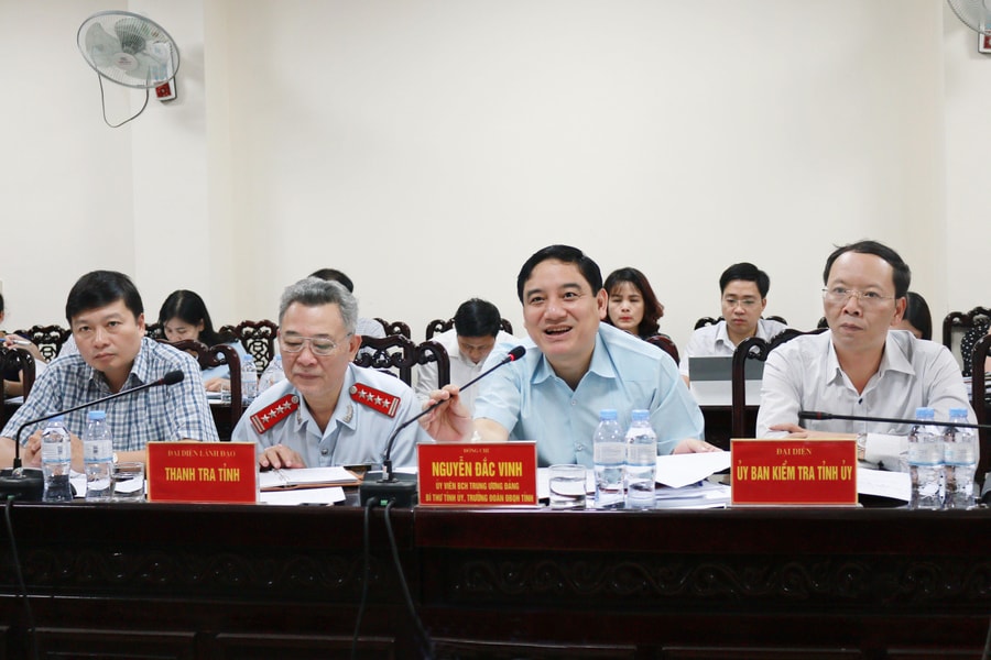 Tiếp công dân tháng 6, Bí thư Tỉnh ủy yêu cầu giải quyết nhiều vấn đề liên quan lĩnh vực đất đai