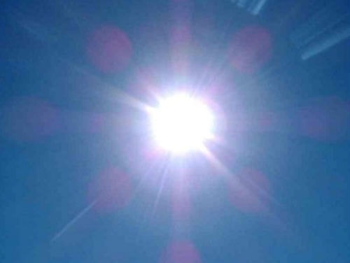 Các sĩ tử cần làm gì để giữ sức khỏe trong mùa nắng nóng?