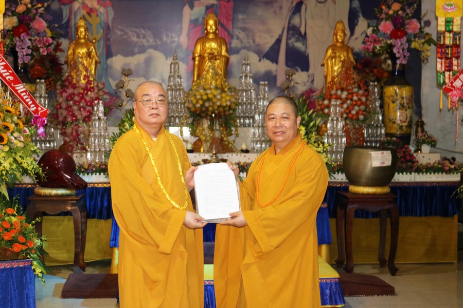 Lễ nhập tự, công bố quyết định bổ nhiệm sư trụ trì chùa Tu