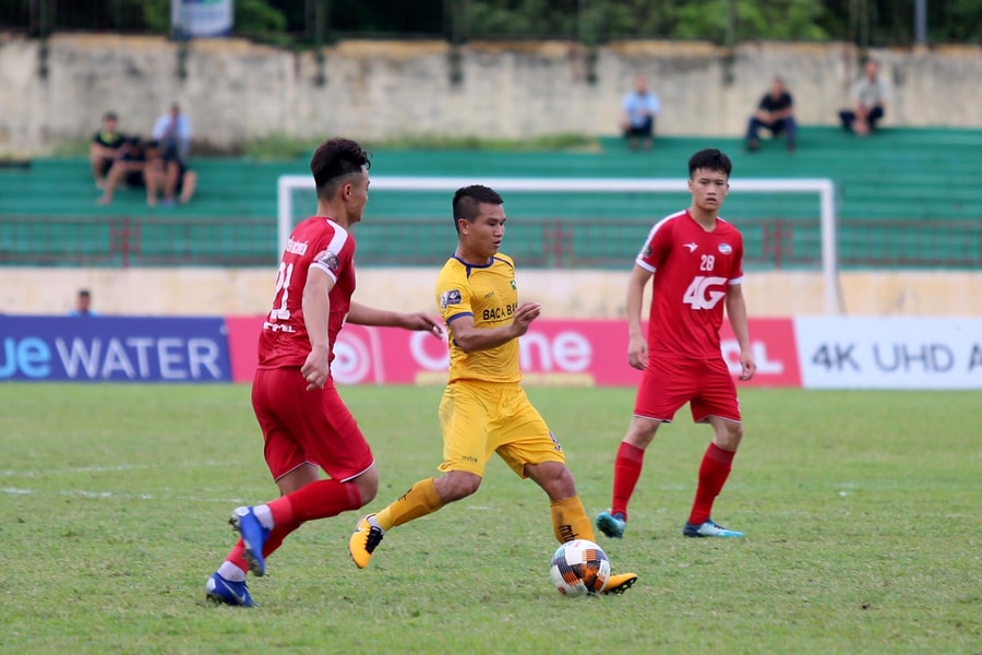 Dấu ấn cầu thủ nội trong trận SLNA gặp Viettel