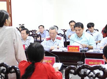 Bí thư Tỉnh ủy Nguyễn Đắc Vinh chỉ đạo đối thoại, thanh tra giải quyết kiến nghị của công dân