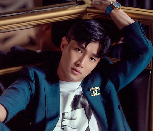 Vũ 'Về nhà đi con' tung bộ ảnh lịch lãm đốn tim người hâm mộ