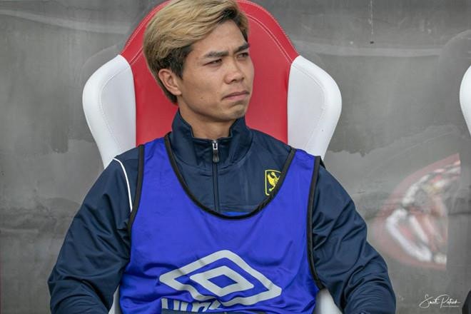 Công Phượng không có đóng góp trong trận hòa của STVV; Man Utd thúc thủ ở Old Trafford