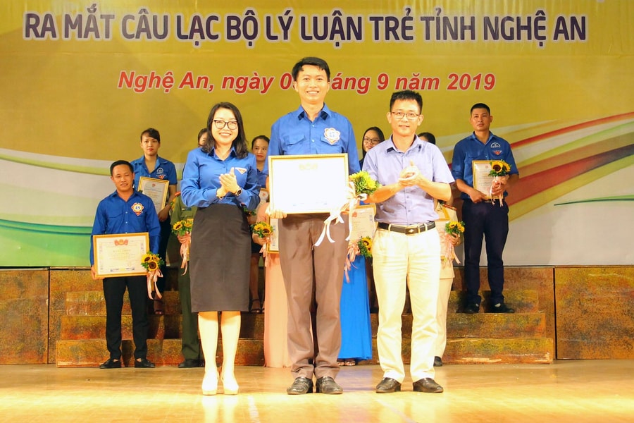 Đại diện Huyện đoàn Nghi Lộc đạt giải Nhất tại Liên hoan Báo cáo viên giỏi Đoàn cấp tỉnh