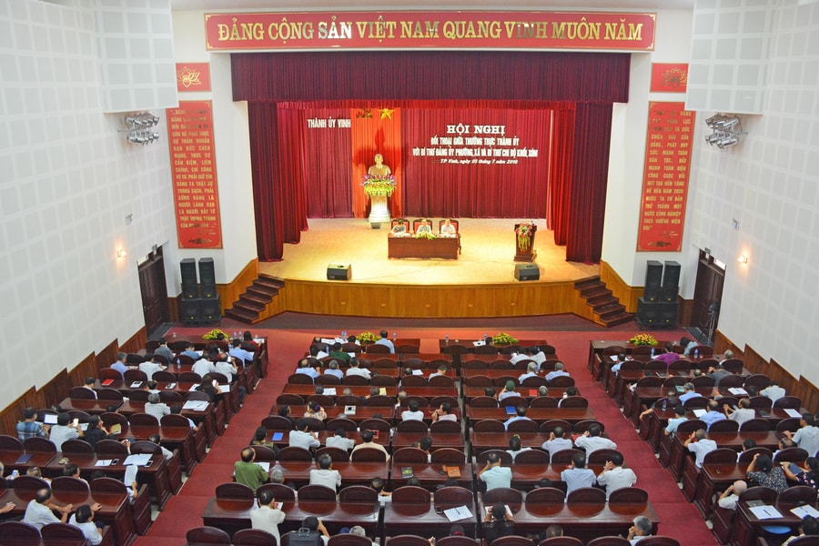 Đưa cuộc sống vào nghị quyết