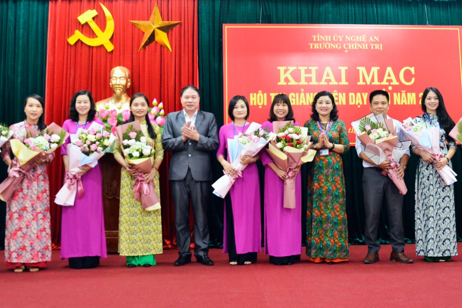 Khai mạc Hội thi giảng viên dạy giỏi Trường Chính trị tỉnh năm 2019