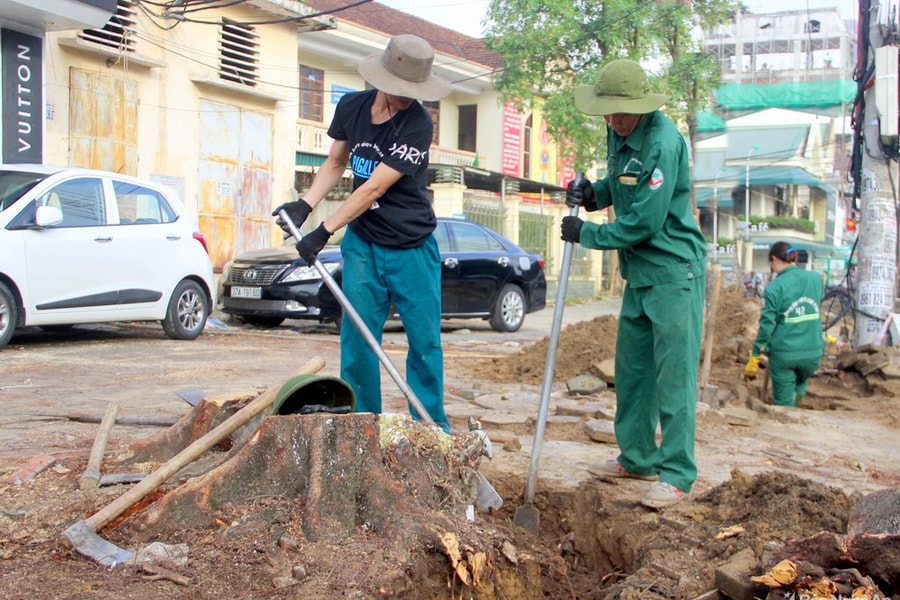 Cử tri TP Vinh: Còn có tình trạng áp đặt trong thực hiện một số chủ trương