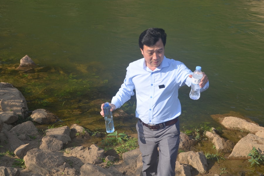 Nước vùng hạ du thủy điện Bản Vẽ có 'mùi lạ'