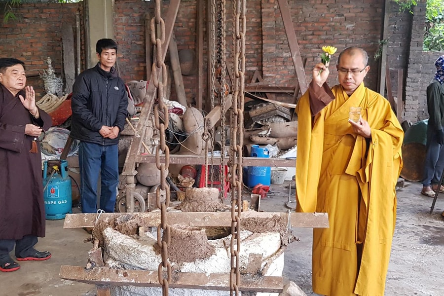 Linh thiêng lễ chú nguyện đúc tượng Phật ở chùa Đức Hậu