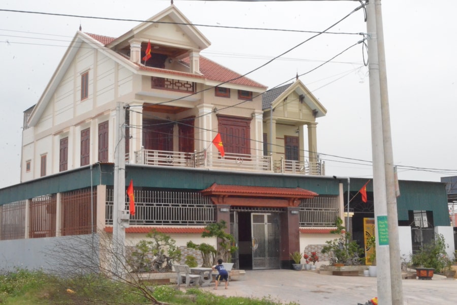 Nữ quái dùng biệt thự ven biển để tổ chức đường dây cờ bạc khủng ở Nghệ An