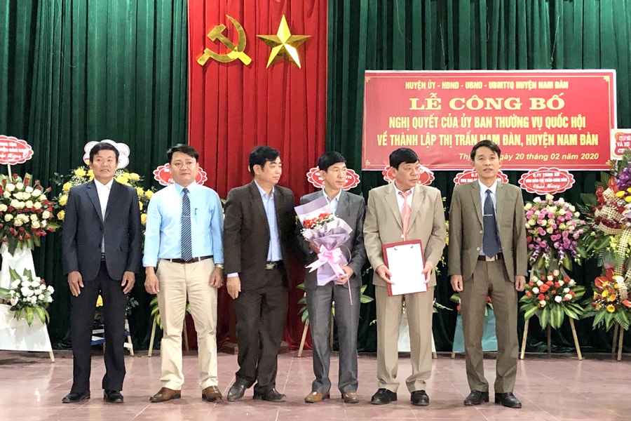 Công bố nghị quyết thành lập xã, thị trấn của Ban Thường vụ Quốc hội tại huyện Nam Đàn