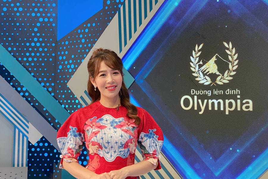 Lý do BTV Diệp Chi 'Đường lên đỉnh Olympia' trẻ trung, xinh đẹp