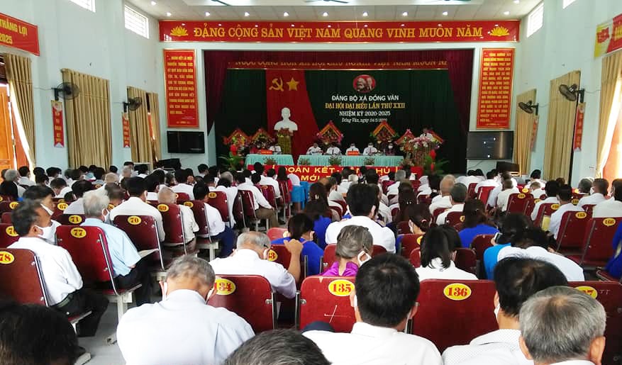 Đại hội Đảng bộ xã Đồng Văn: Đặt mục tiêu thu nhập bình quân người dân đạt 77 triệu đồng