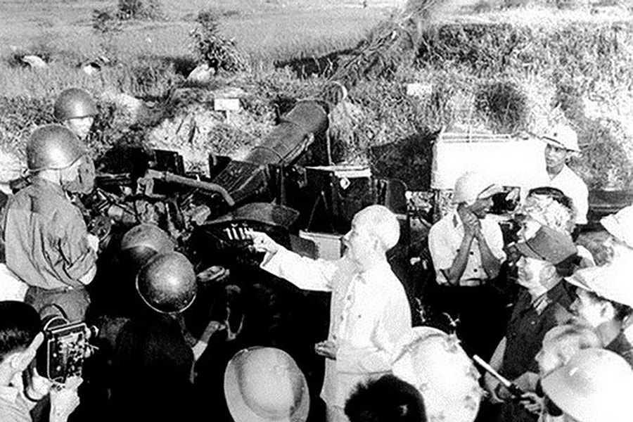 Hội thảo khoa học về cuộc đời và sự nghiệp của Chủ tịch Hồ Chí Minh