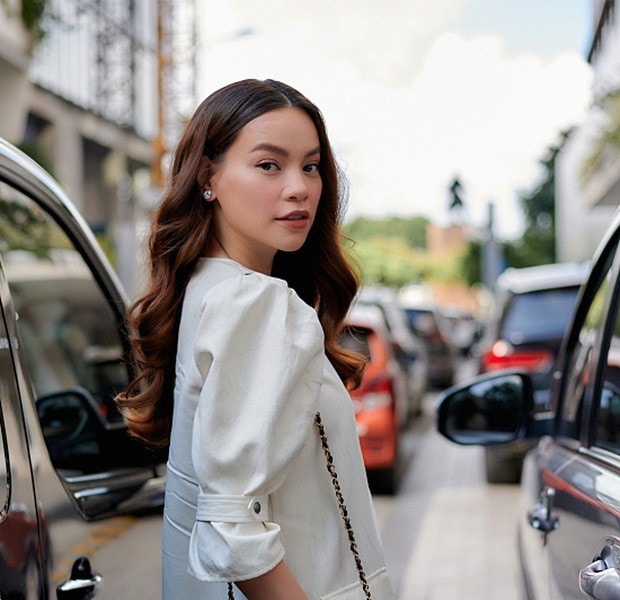 Hà Hồ dám 'chơi' giày cao gót ở tháng thứ 5 song thai, xuất hiện cực xinh đẹp