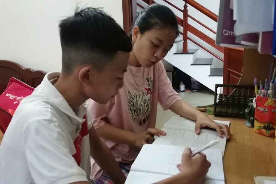 Nữ sinh Nghệ An không đi học thêm vẫn đạt thủ khoa lớp 10 toàn tỉnh