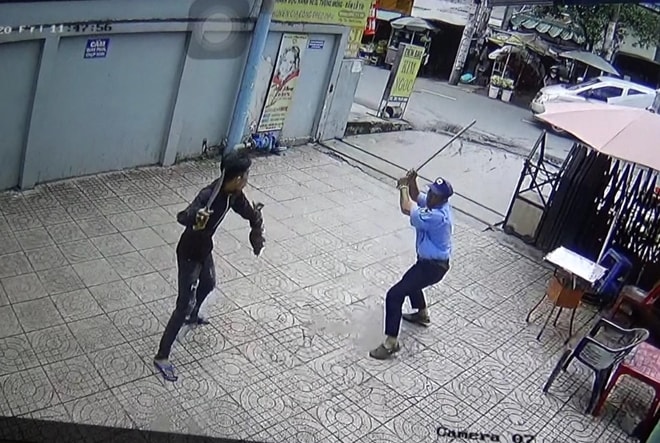 Chém bảo vệ chung cư vì vợ bị chửi, cả 2 đều thương tích
