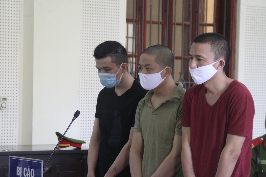 Tuyên án 21 năm tù nhóm người Trung Quốc sang Nghệ An hack dữ liệu ATM để rút tiền