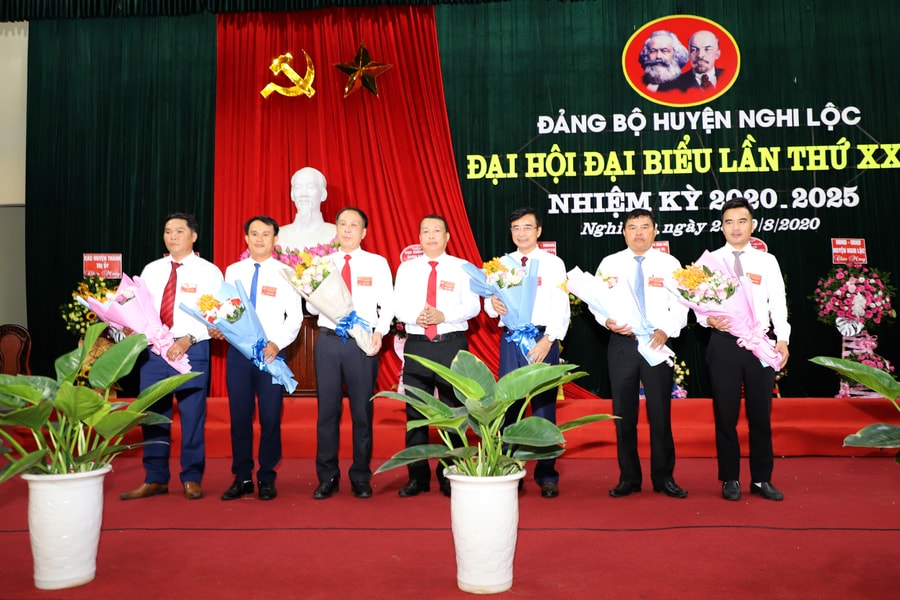 Bế mạc Đại hội đại biểu Đảng bộ huyện Nghi Lộc lần thứ XXIX, nhiệm kỳ 2020 - 2025
