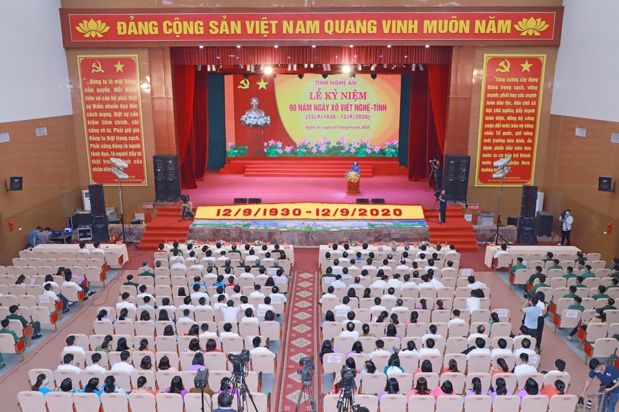 Trang trọng Lễ kỷ niệm 90 năm ngày Xô viết Nghệ Tĩnh