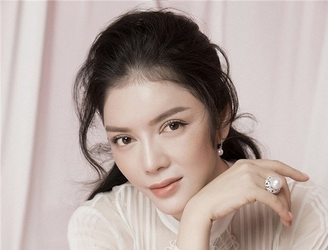 'Kiều nữ triệu đô' Lý Nhã Kỳ lẻ bóng ở tuổi U40: Chia tay mối tình 9 năm bí ẩn, thừa nhận lỗi lầm