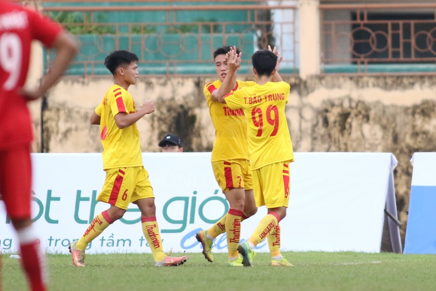  Hòa kịch tính Viettel, SLNA gặp Nam Định tại bán kết U21 Quốc gia