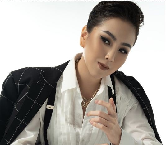 MC Mai Ngọc VTV tung bộ ảnh phong cách khác lạ đẹp 'mê hồn'