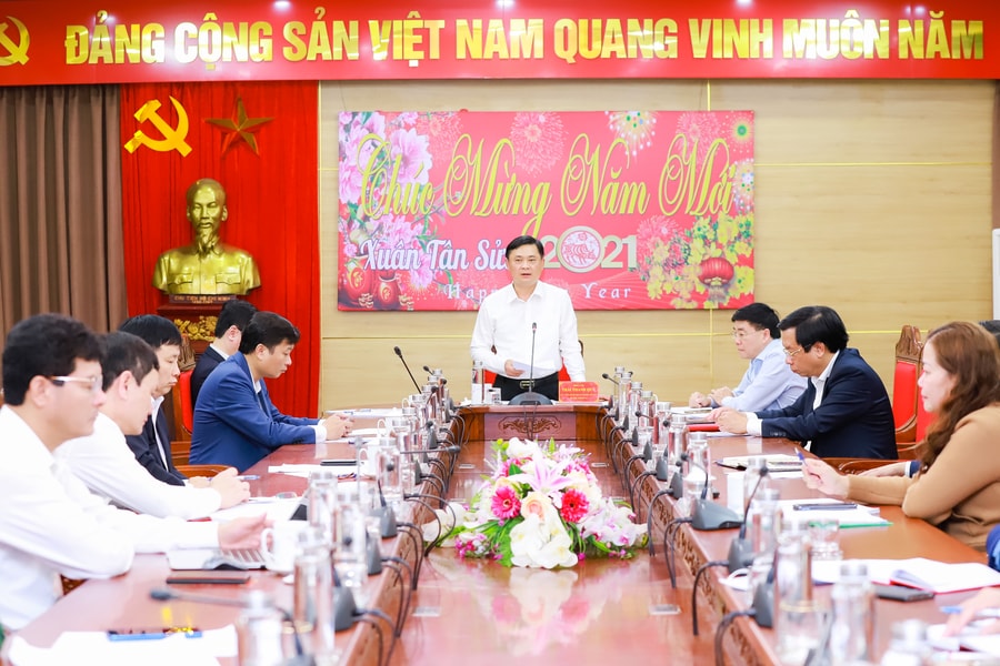 Thường trực Tỉnh ủy Nghệ An họp đánh giá kết quả tổ chức Tết Tân Sửu 2021