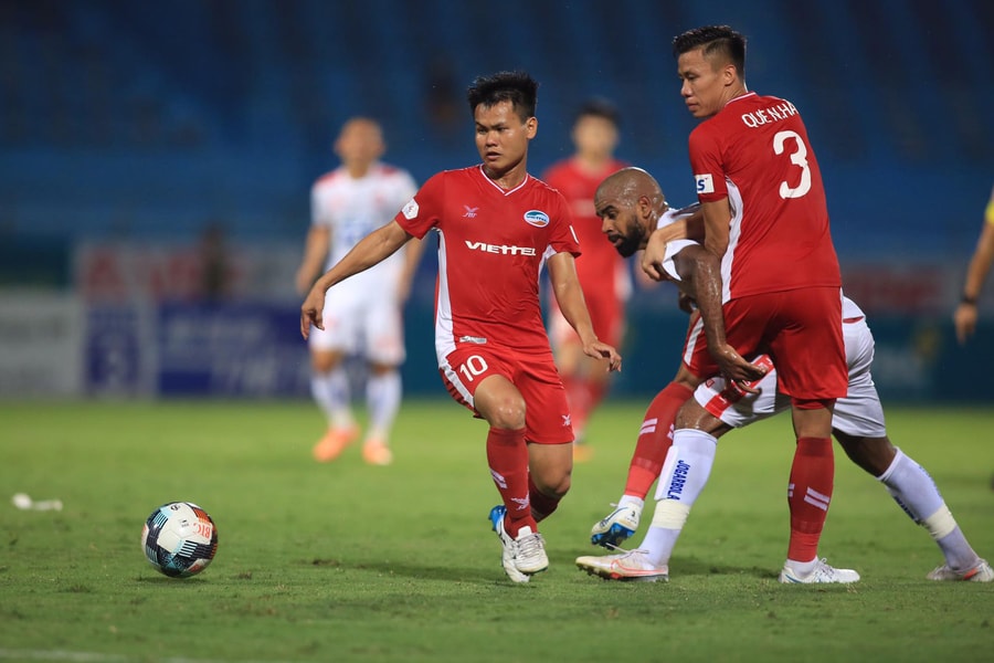 Tiền vệ người Nghệ An chia sẻ về quyết định chia tay nhà vô địch V.League