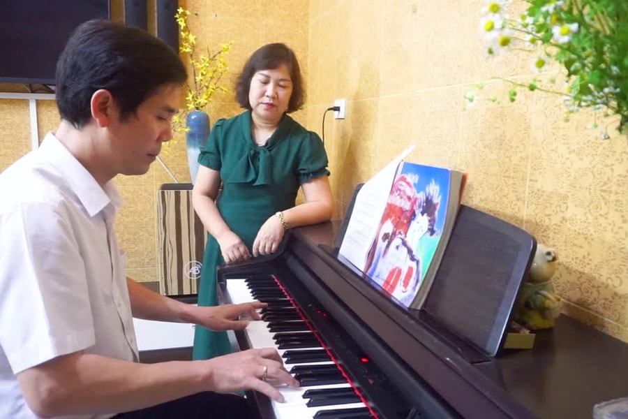 Đôi vợ chồng mê nhạc Trịnh với bài hát viết bằng tên 139 ca khúc của ông