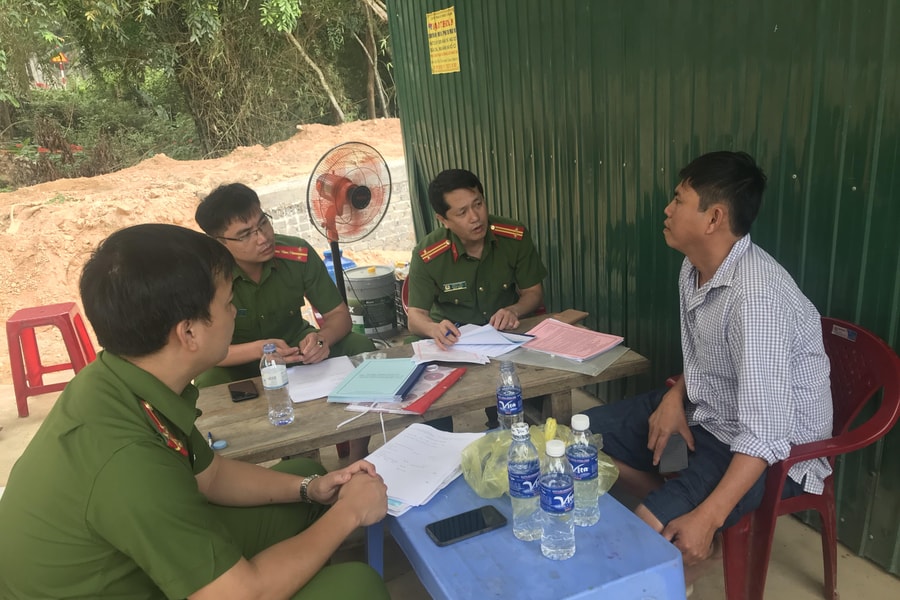 Xử lý 4 trường hợp khai thác, tàng trữ cát trái phép trên sông Lam