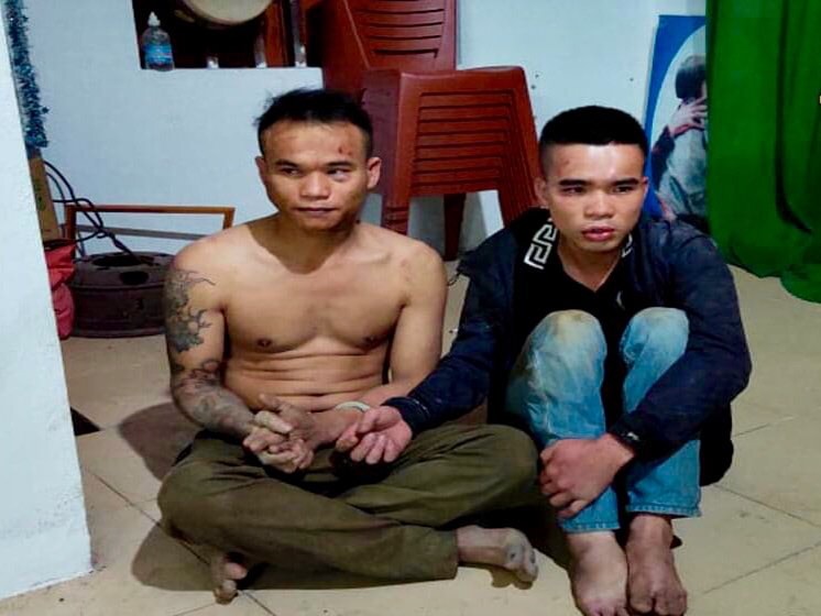 2 đối tượng trộm chó, mèo bị người dân vây bắt