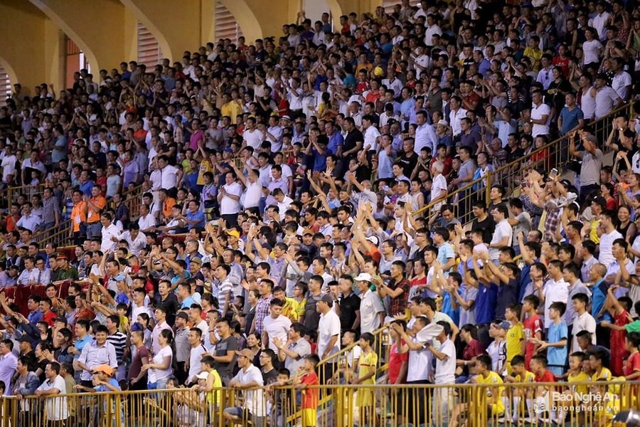 Tiếng nói của cổ động viên SLNA cần được tôn trọng 