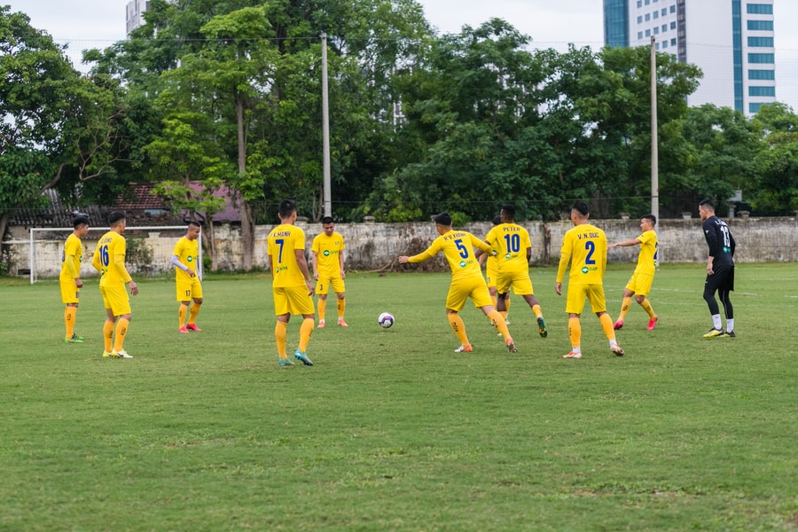  SLNA có nên dùng cầu thủ địa phương khác?