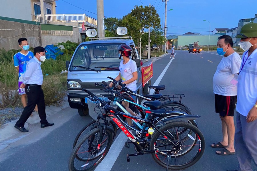 Trong ngày 27/6, TP Vinh xử phạt 8 người 12 triệu đồng do vi phạm lệnh cách ly