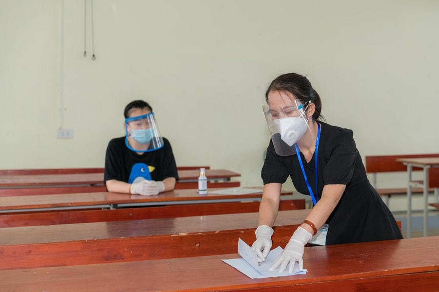 Chuyện những thí sinh phải thi độc lập trong phòng thi cách ly