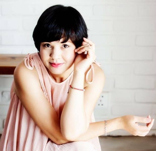 Diễm Quỳnh: Hành trình từ MC của MTV tới Trưởng ban VTV6 quyền lực, xinh đẹp ở tuổi U50