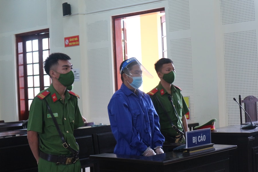 Cựu công an viên trả giá mạng sống vì buôn nửa yến ‘hàng trắng’